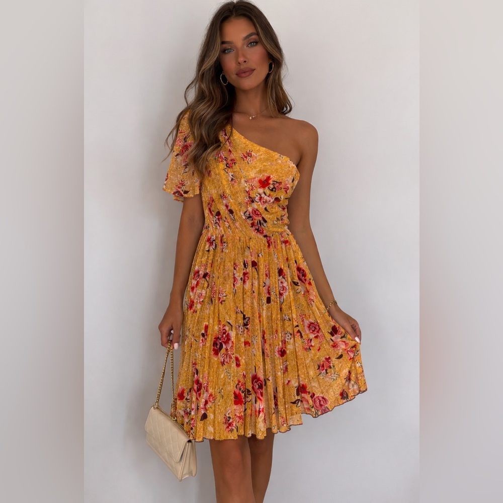 Mac DUGGAL Floral Yellow One-Shoulder Dress size 2